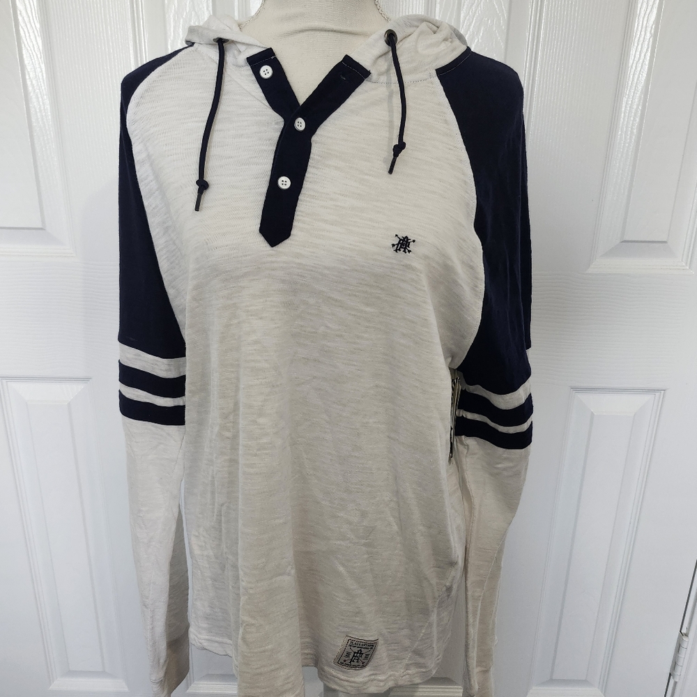 Women's Flag & Anthem long sleeve top with hood size Medium